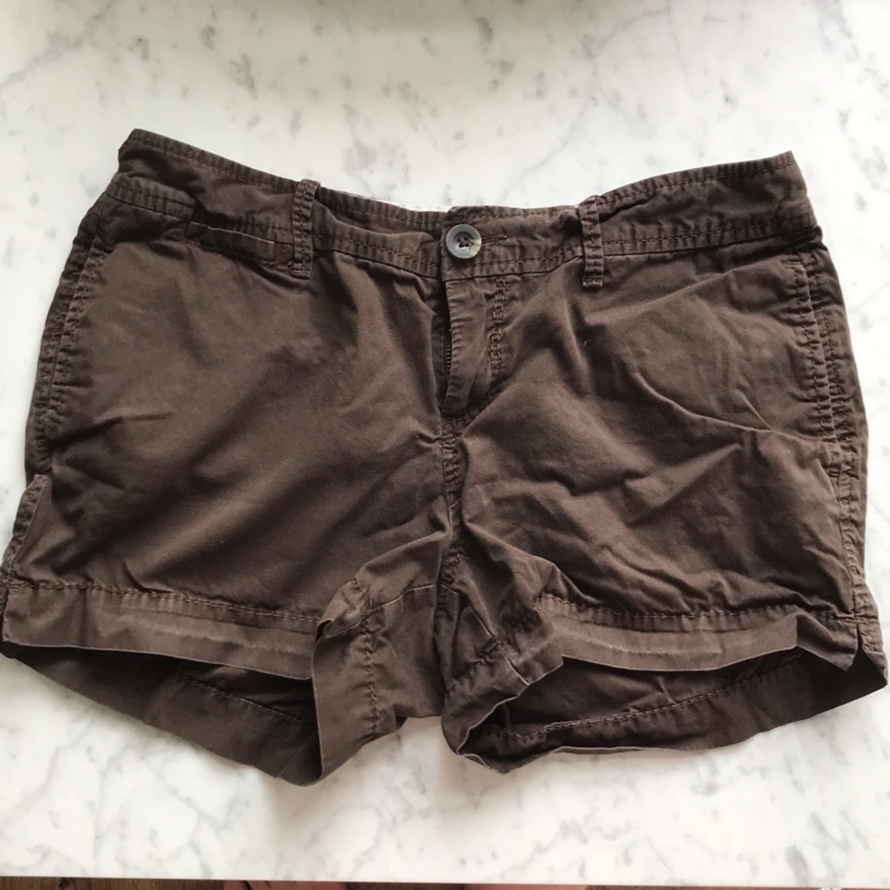Old Navy brown cotton shorts